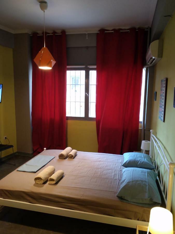 Acropolis Ermou Rooms At Plaka Atenas Exterior foto