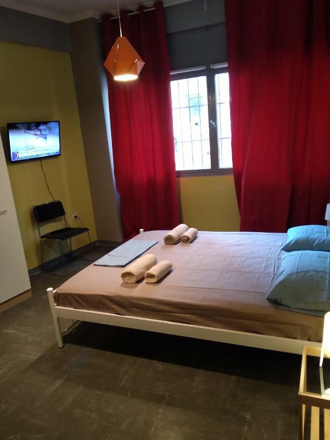 Acropolis Ermou Rooms At Plaka Atenas Exterior foto